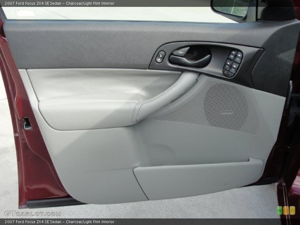 Charcoal/Light Flint Interior Door Panel for the 2007 Ford Focus ZX4 SE Sedan #39875321
