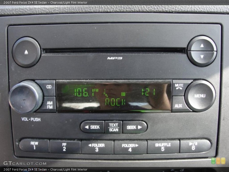 Charcoal/Light Flint Interior Controls for the 2007 Ford Focus ZX4 SE Sedan #39875409
