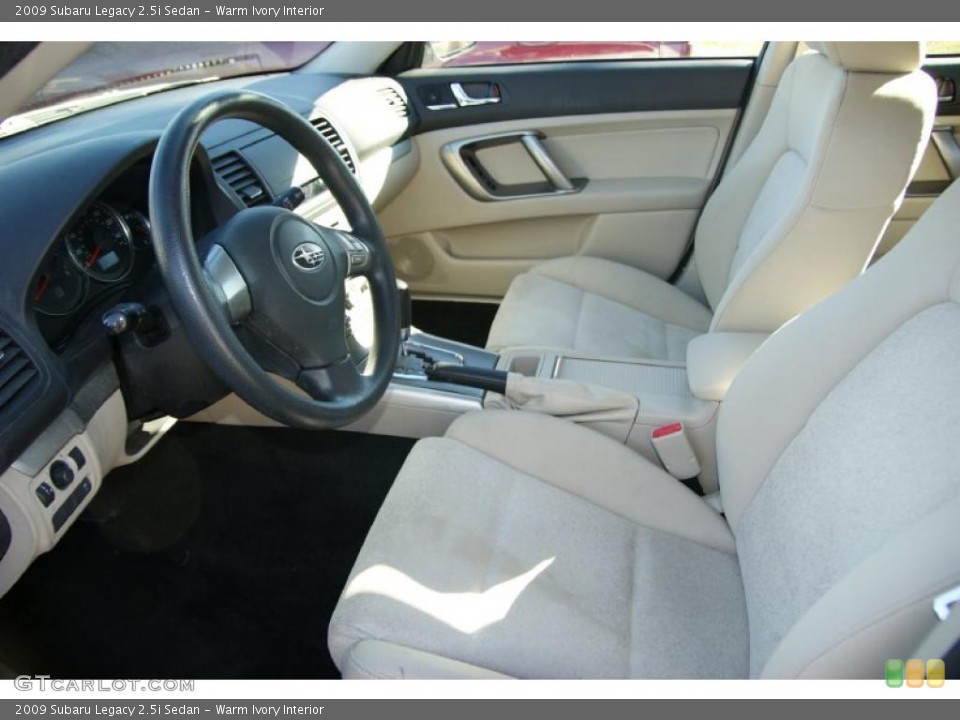 Warm Ivory Interior Photo for the 2009 Subaru Legacy 2.5i Sedan #39877187
