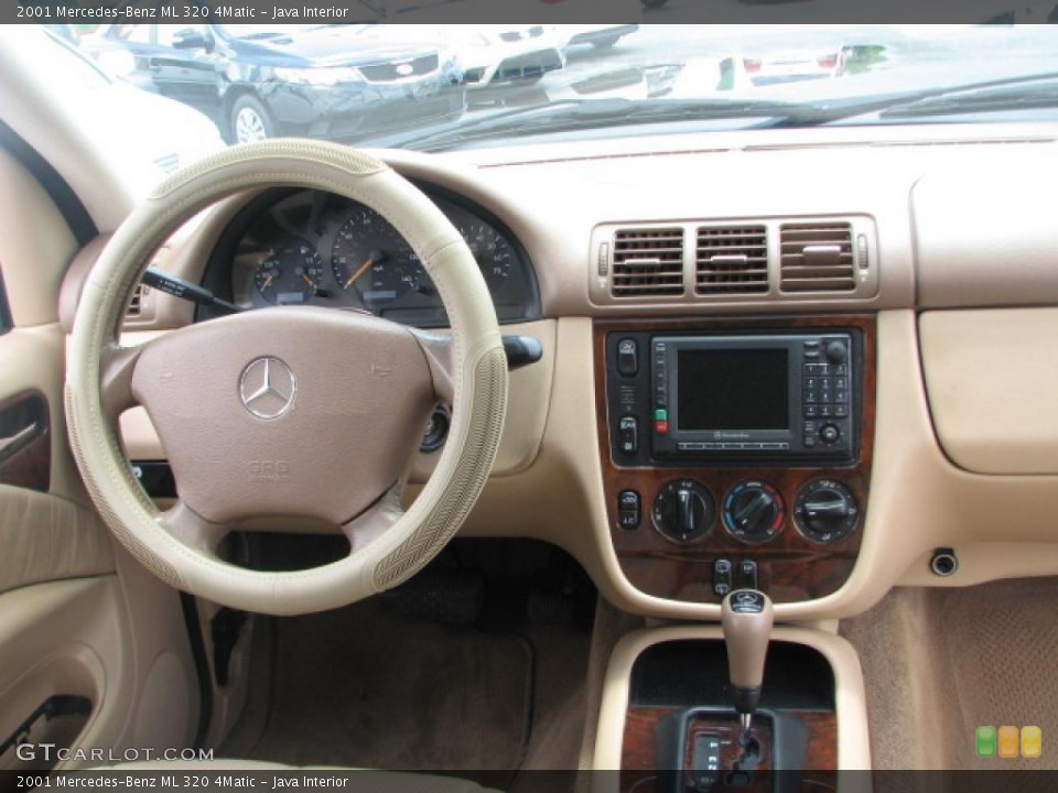 Java Interior Dashboard for the 2001 Mercedes-Benz ML 320 4Matic #39877515