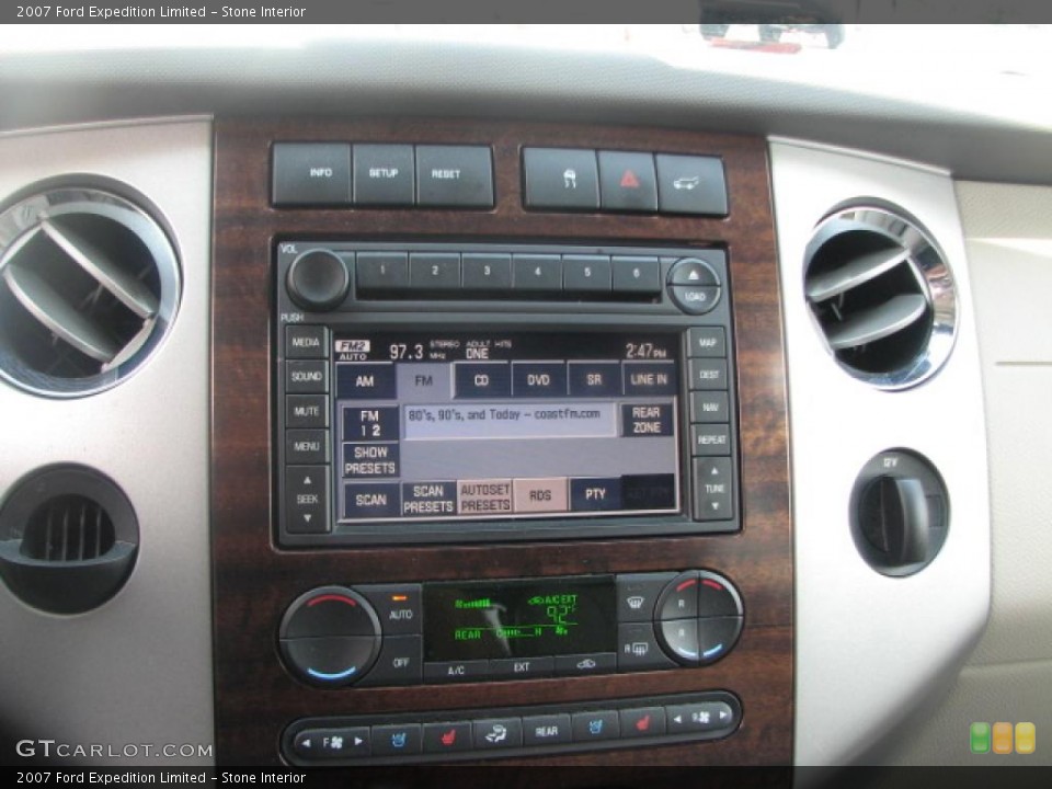Stone Interior Controls for the 2007 Ford Expedition Limited #39880615