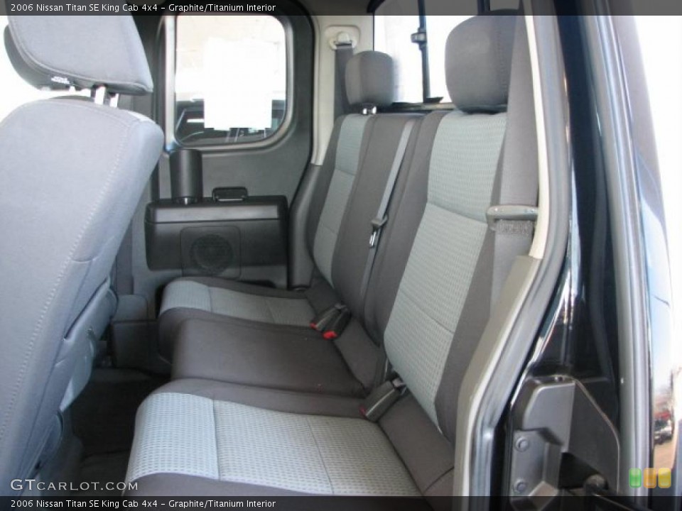 Graphite/Titanium Interior Photo for the 2006 Nissan Titan SE King Cab 4x4 #39880715