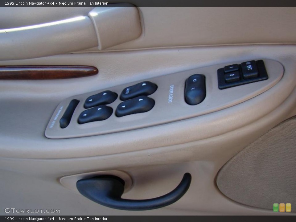 Medium Prairie Tan Interior Controls for the 1999 Lincoln Navigator 4x4 #39881539