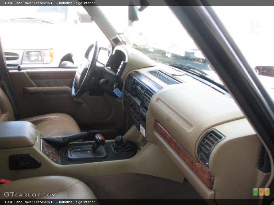 Bahama Beige Interior Photo for the 1998 Land Rover Discovery LE #39882948