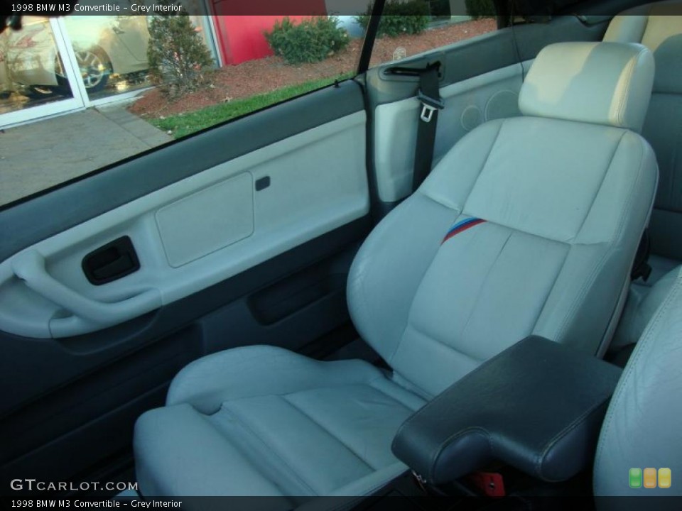 Grey Interior Photo for the 1998 BMW M3 Convertible #39884000