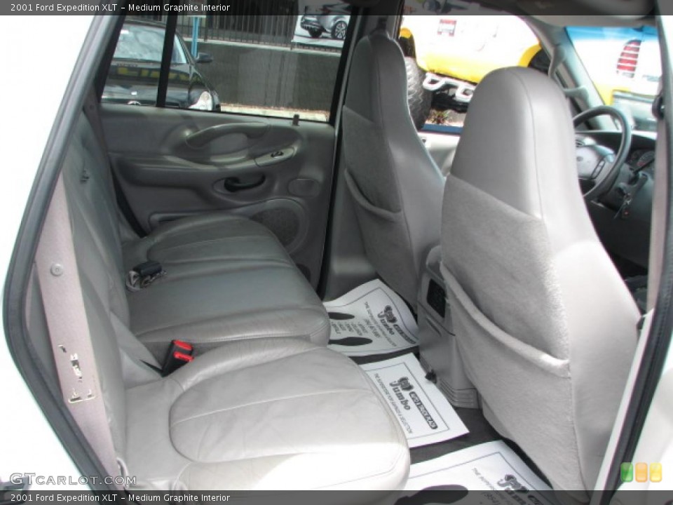Medium Graphite Interior Photo for the 2001 Ford Expedition XLT #39885816