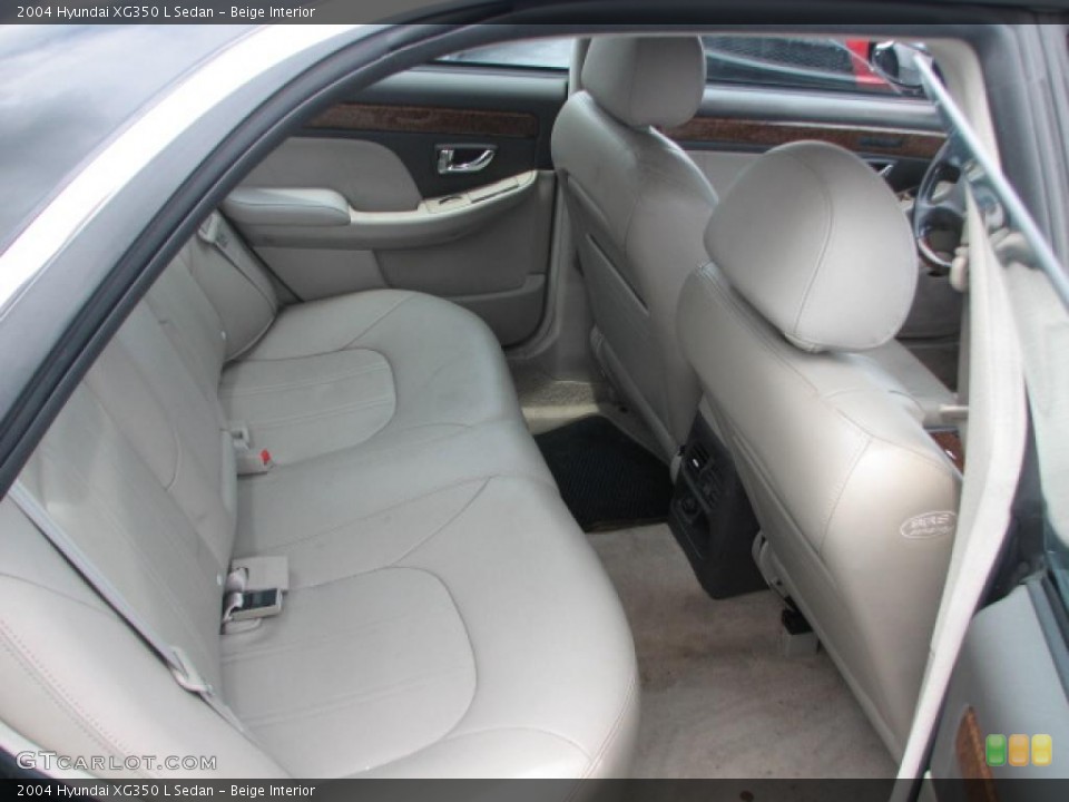 Beige Interior Photo for the 2004 Hyundai XG350 L Sedan #39886788
