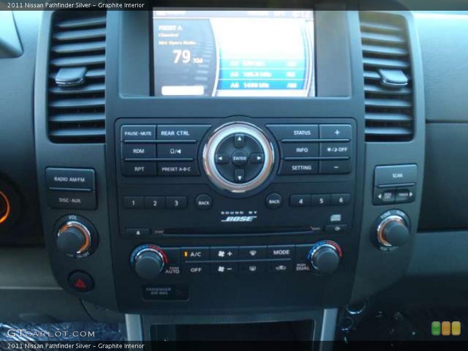 Graphite Interior Navigation for the 2011 Nissan Pathfinder Silver #39890644