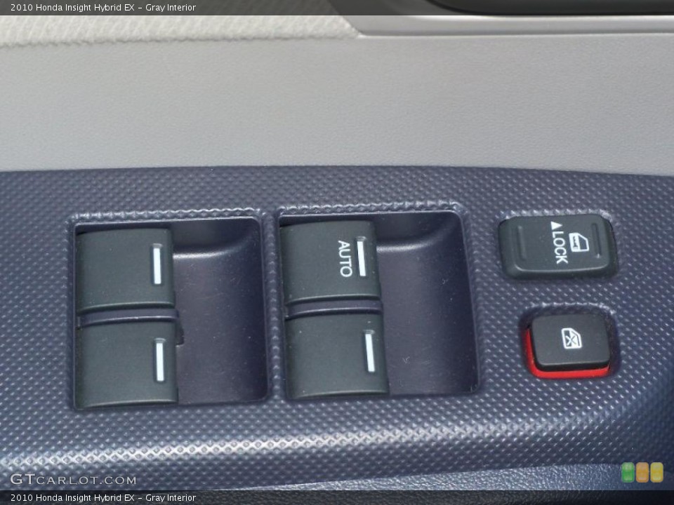 Gray Interior Controls for the 2010 Honda Insight Hybrid EX #39892600