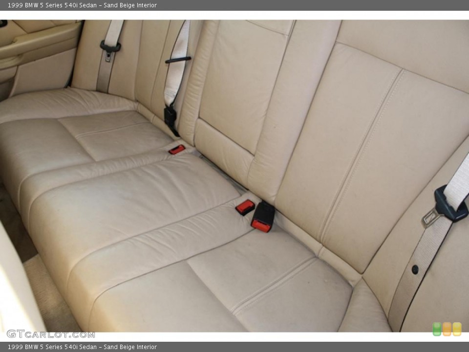 Sand Beige Interior Photo for the 1999 BMW 5 Series 540i Sedan #39892873