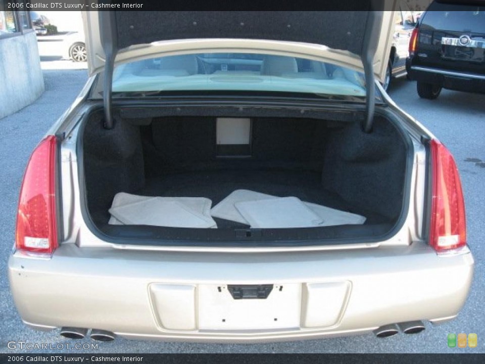 Cashmere Interior Trunk for the 2006 Cadillac DTS Luxury #39894803