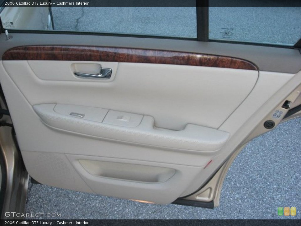 Cashmere Interior Door Panel for the 2006 Cadillac DTS Luxury #39895007