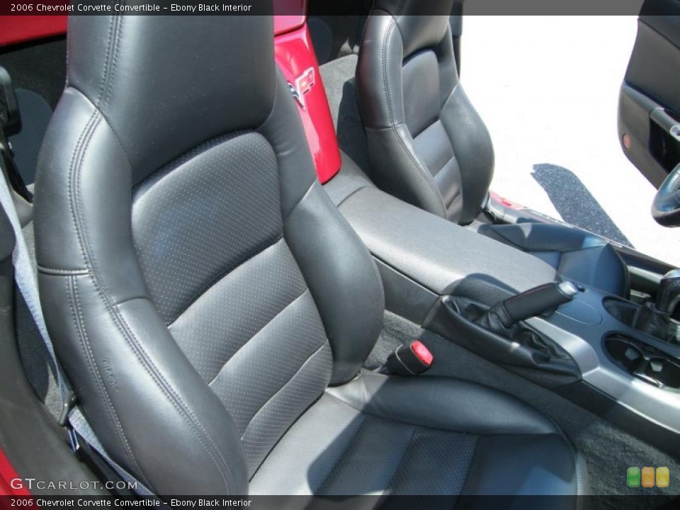 Ebony Black Interior Photo for the 2006 Chevrolet Corvette Convertible #39896111