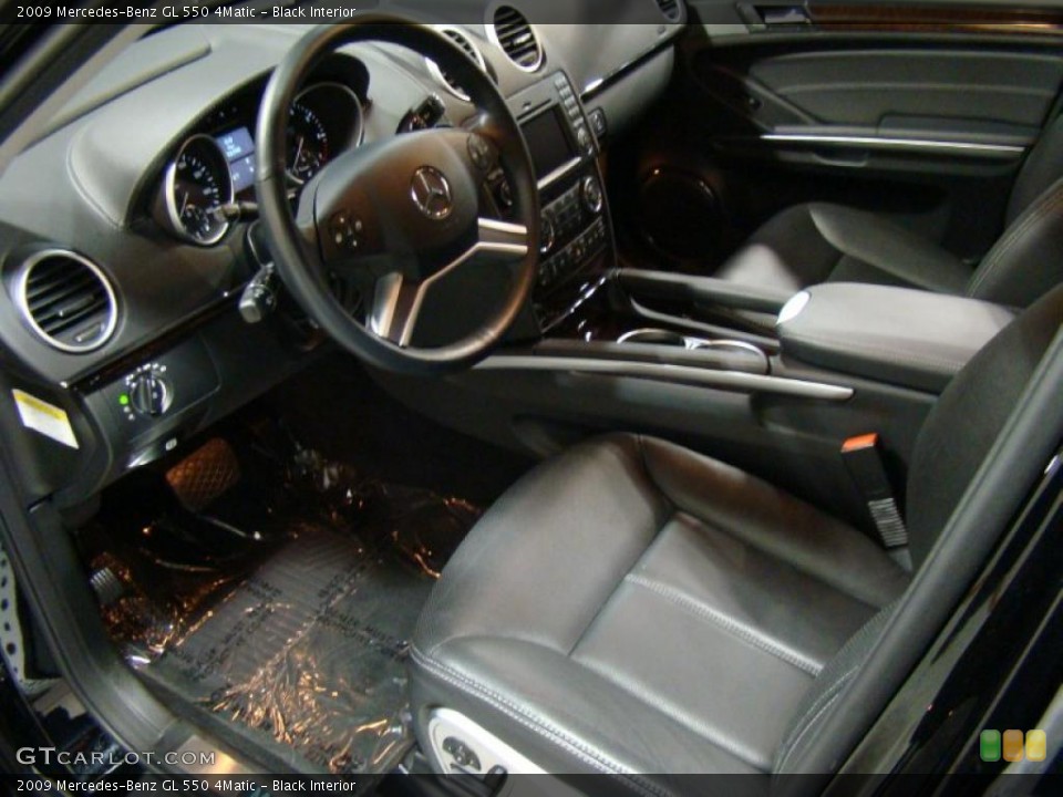 Black Interior Photo for the 2009 Mercedes-Benz GL 550 4Matic #39896639