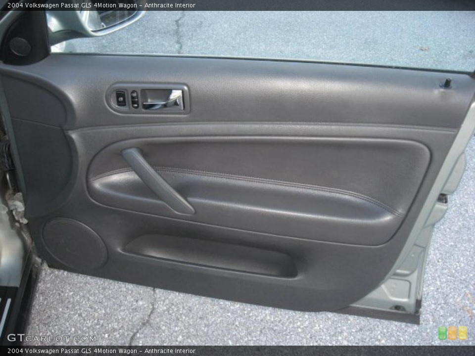 Anthracite Interior Door Panel for the 2004 Volkswagen Passat GLS 4Motion Wagon #39896707