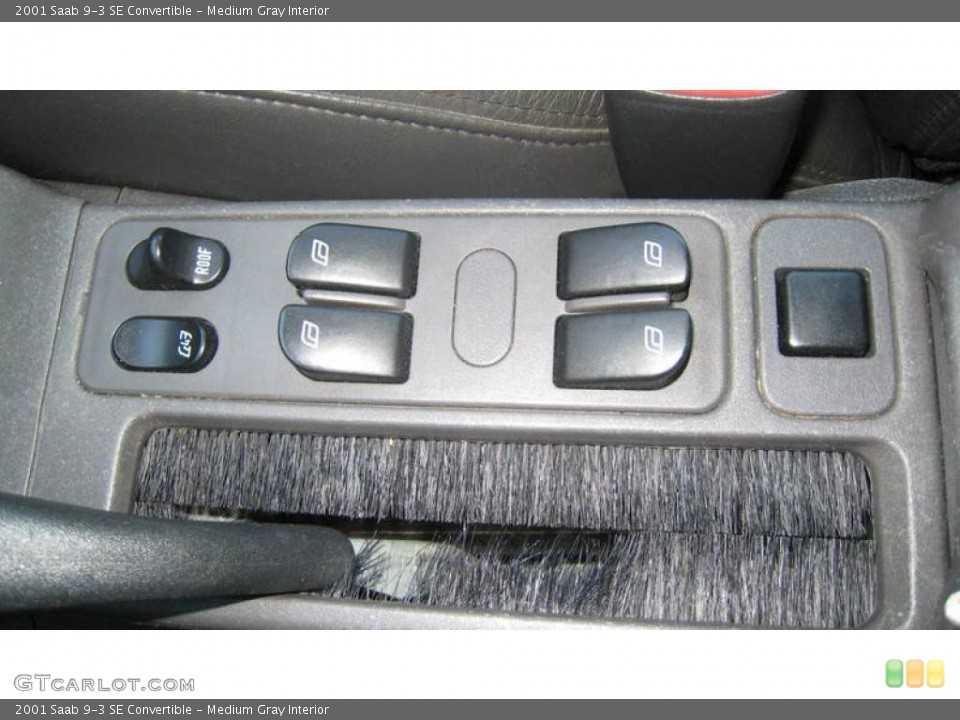 Medium Gray Interior Controls for the 2001 Saab 9-3 SE Convertible #39898271