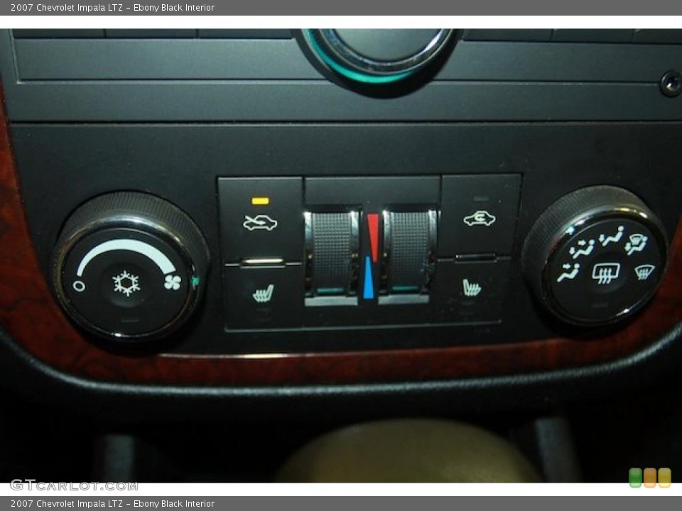 Ebony Black Interior Controls for the 2007 Chevrolet Impala LTZ #39907019