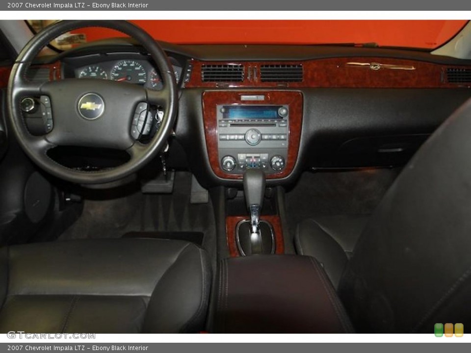 Ebony Black Interior Prime Interior for the 2007 Chevrolet Impala LTZ #39907083