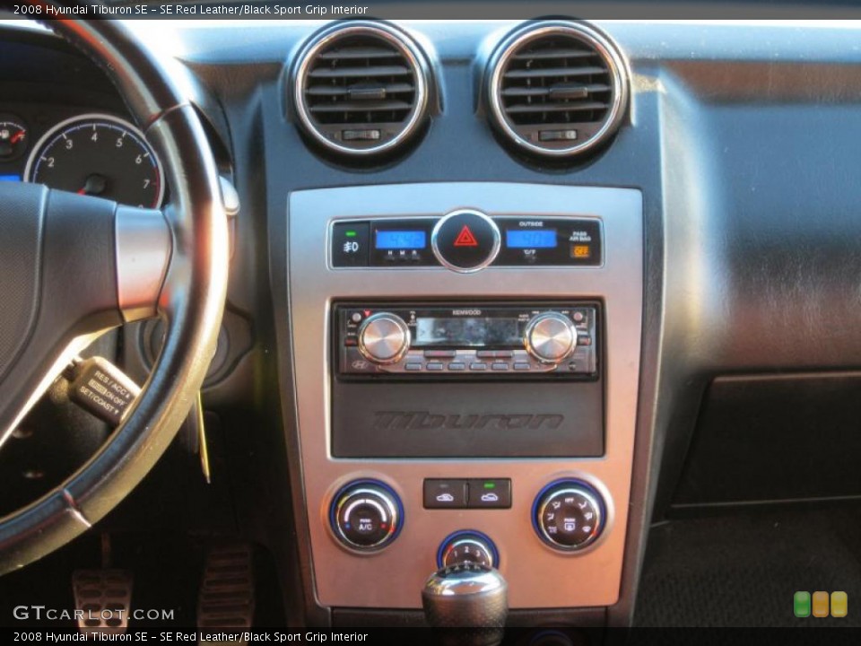 SE Red Leather/Black Sport Grip Interior Controls for the 2008 Hyundai Tiburon SE #39907551