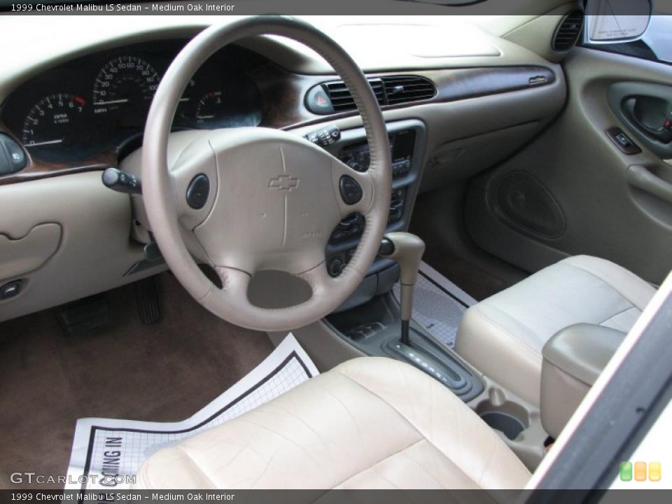 Medium Oak 1999 Chevrolet Malibu Interiors