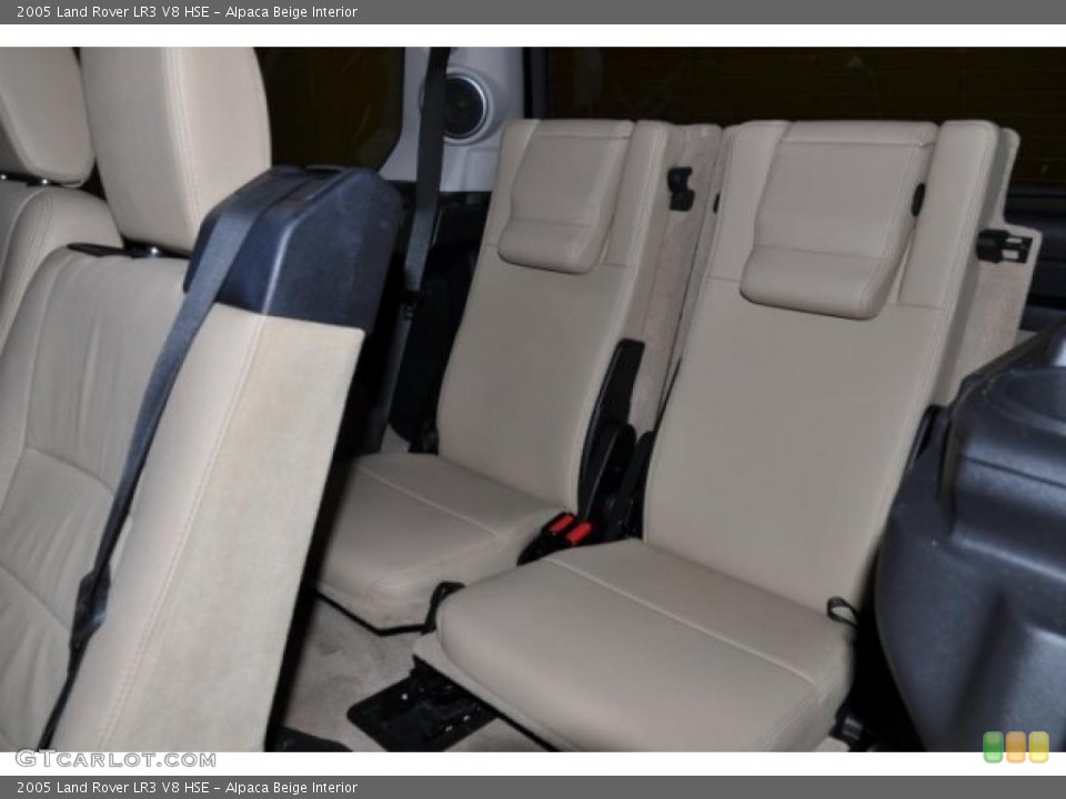 Alpaca Beige Interior Photo for the 2005 Land Rover LR3 V8 HSE #39911631