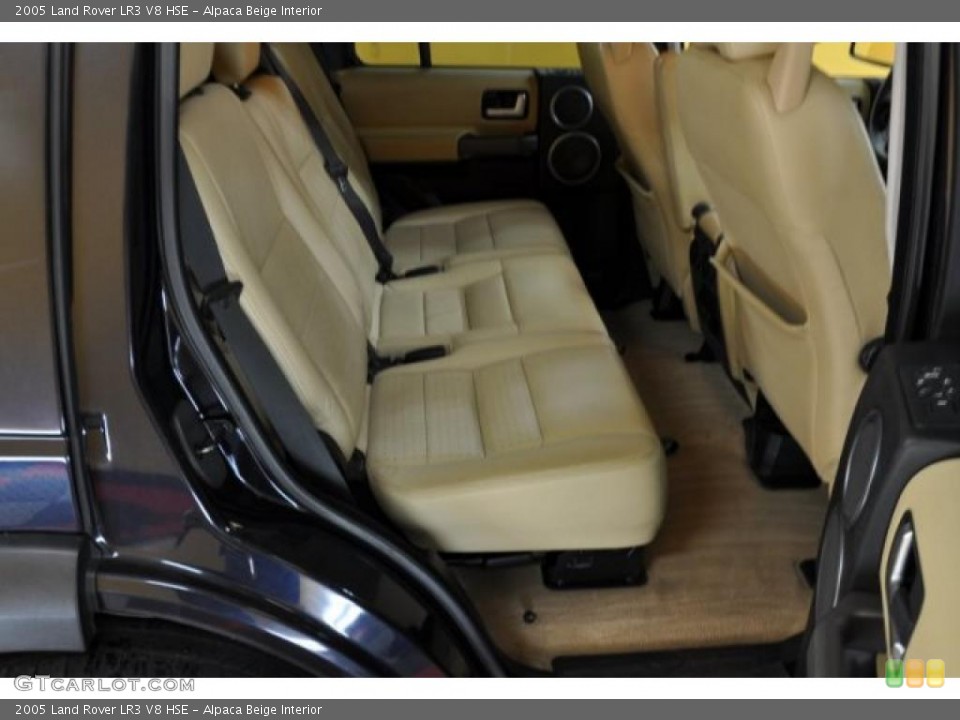 Alpaca Beige Interior Photo for the 2005 Land Rover LR3 V8 HSE #39911659