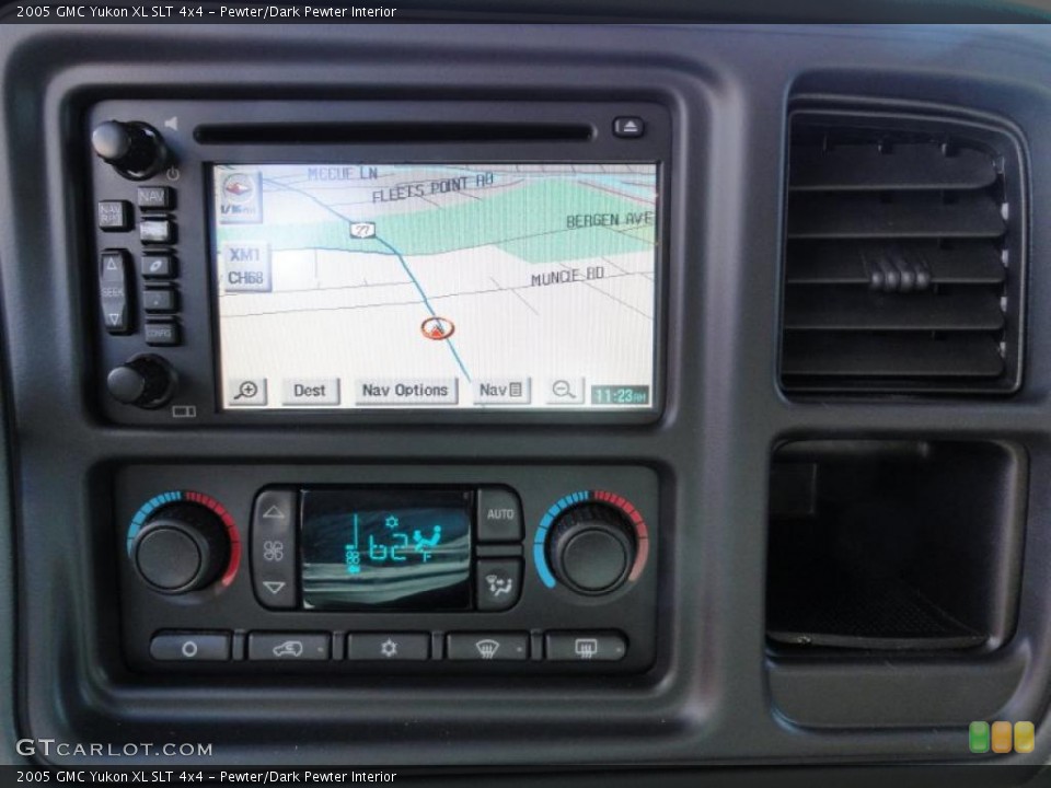 Pewter/Dark Pewter Interior Navigation for the 2005 GMC Yukon XL SLT 4x4 #39912407