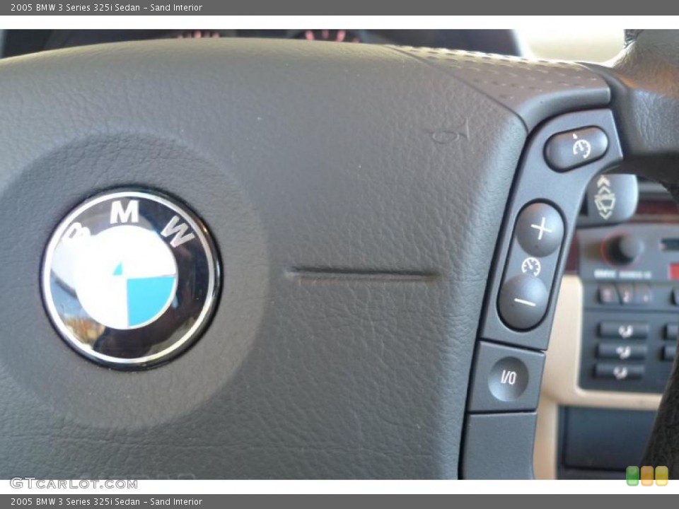 Sand Interior Controls for the 2005 BMW 3 Series 325i Sedan #39917975