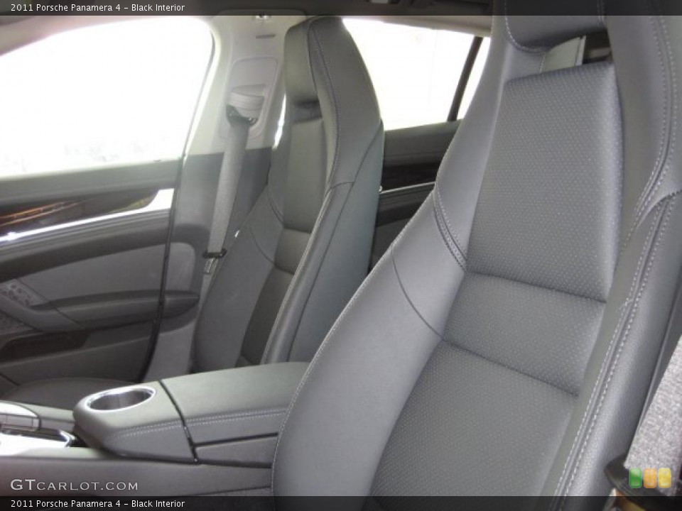 Black Interior Photo for the 2011 Porsche Panamera 4 #39919463