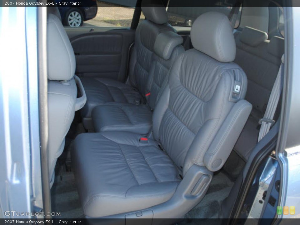 Gray Interior Photo for the 2007 Honda Odyssey EX-L #39920939