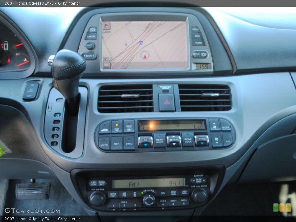 Gray Interior Controls for the 2007 Honda Odyssey EX-L #39920987