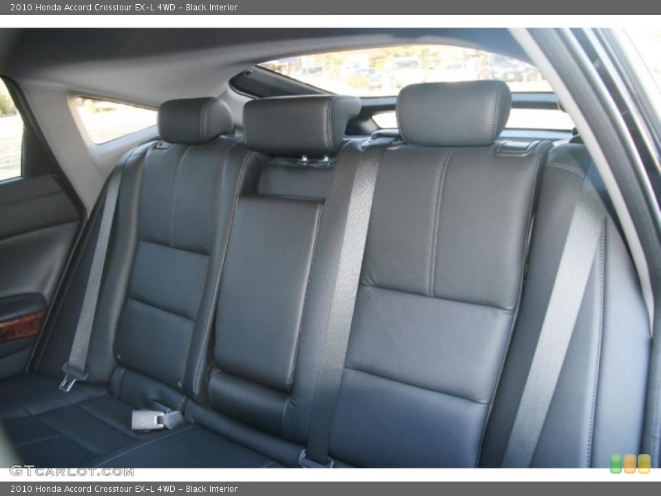 Black Interior Photo for the 2010 Honda Accord Crosstour EX-L 4WD #39929104