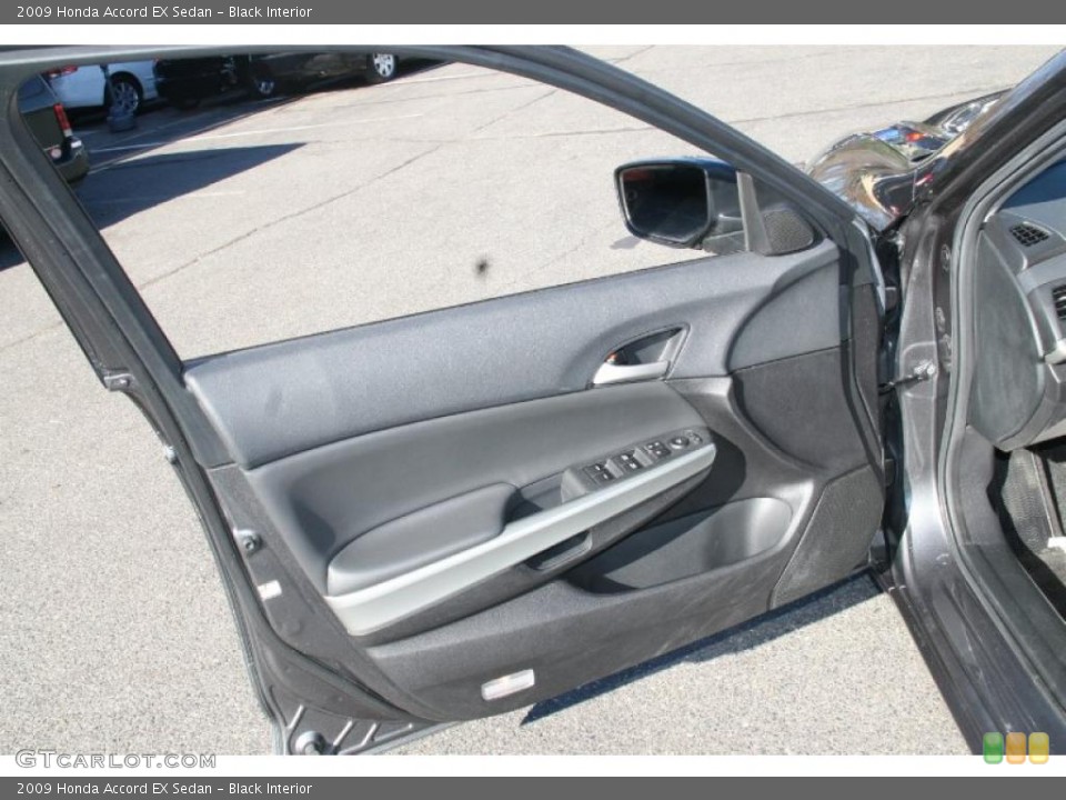 Black Interior Door Panel for the 2009 Honda Accord EX Sedan #39929540