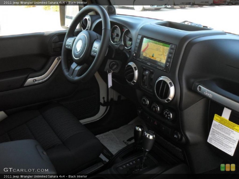 Black Interior Photo for the 2011 Jeep Wrangler Unlimited Sahara 4x4 #39930844
