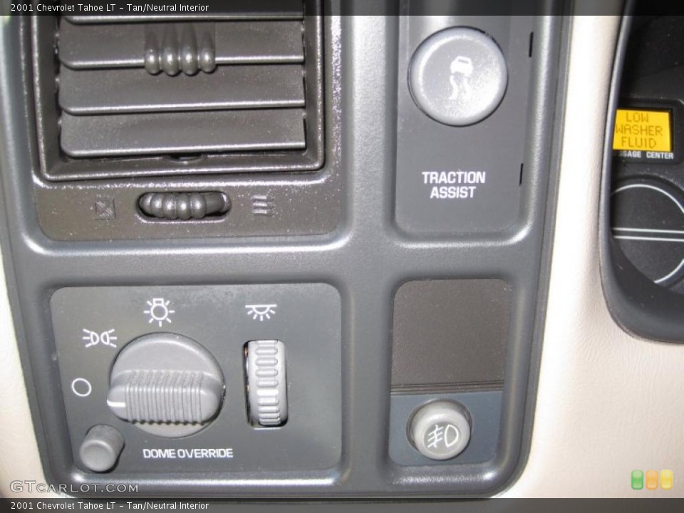 Tan/Neutral Interior Controls for the 2001 Chevrolet Tahoe LT #39931296