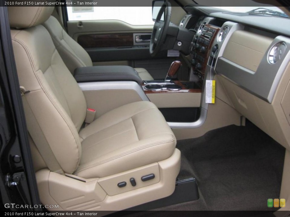 Tan Interior Photo for the 2010 Ford F150 Lariat SuperCrew 4x4 #39934948