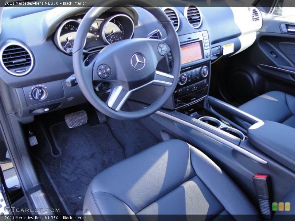 Black Interior Photo for the 2011 Mercedes-Benz ML 350 #39937340
