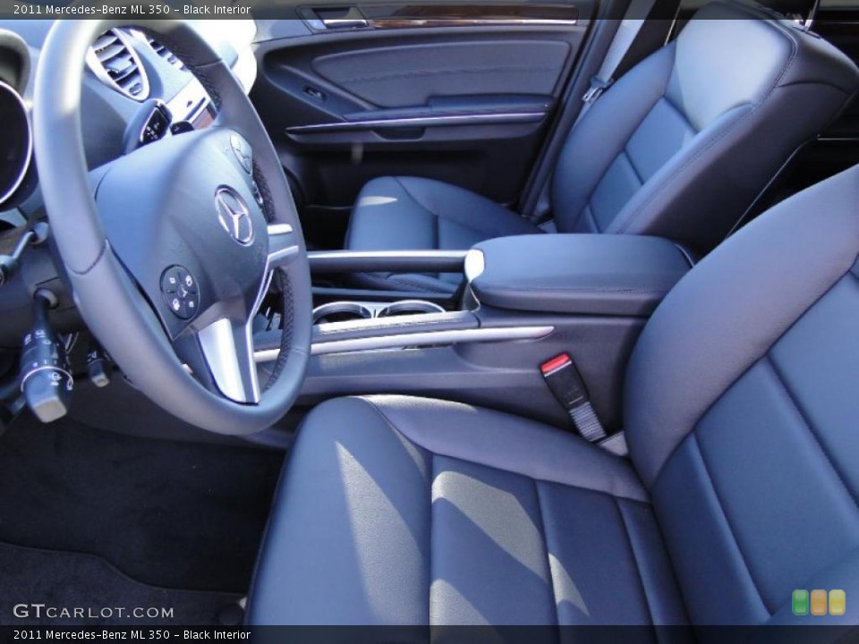 Black Interior Photo for the 2011 Mercedes-Benz ML 350 #39937460