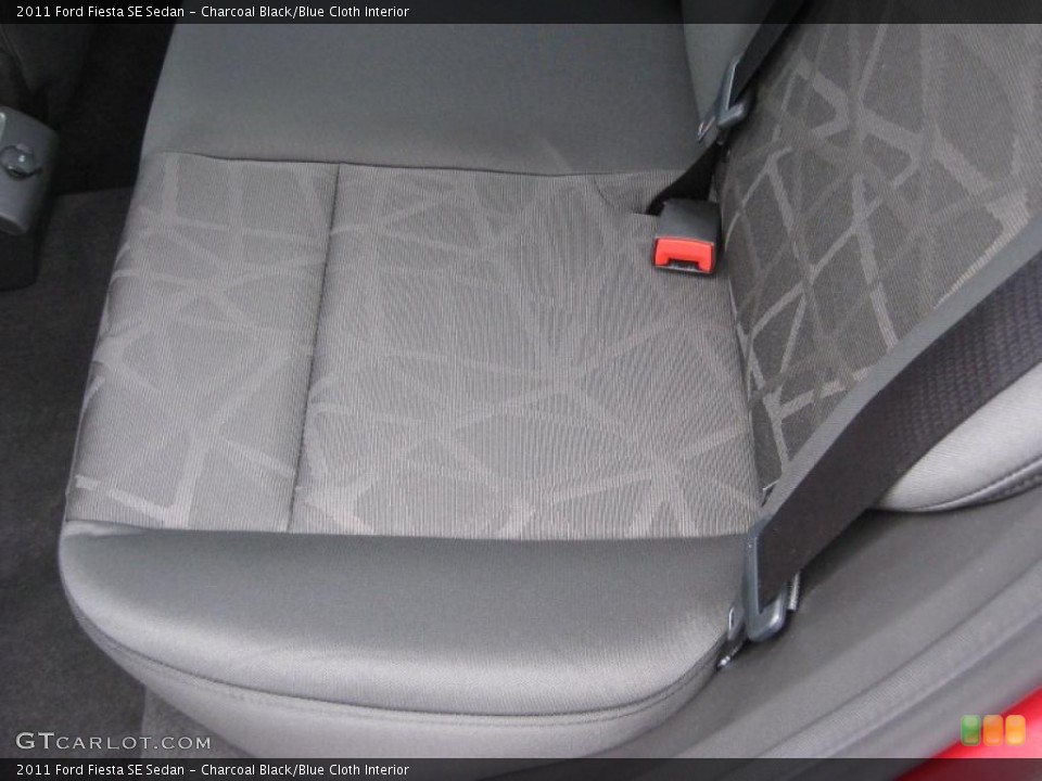 Charcoal Black/Blue Cloth Interior Photo for the 2011 Ford Fiesta SE Sedan #39937800