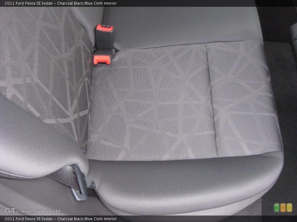 Charcoal Black/Blue Cloth Interior Photo for the 2011 Ford Fiesta SE Sedan #39937892