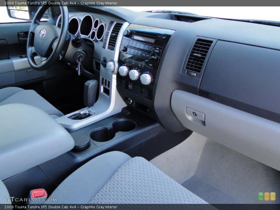 Graphite Gray Interior Photo for the 2009 Toyota Tundra SR5 Double Cab 4x4 #39939148
