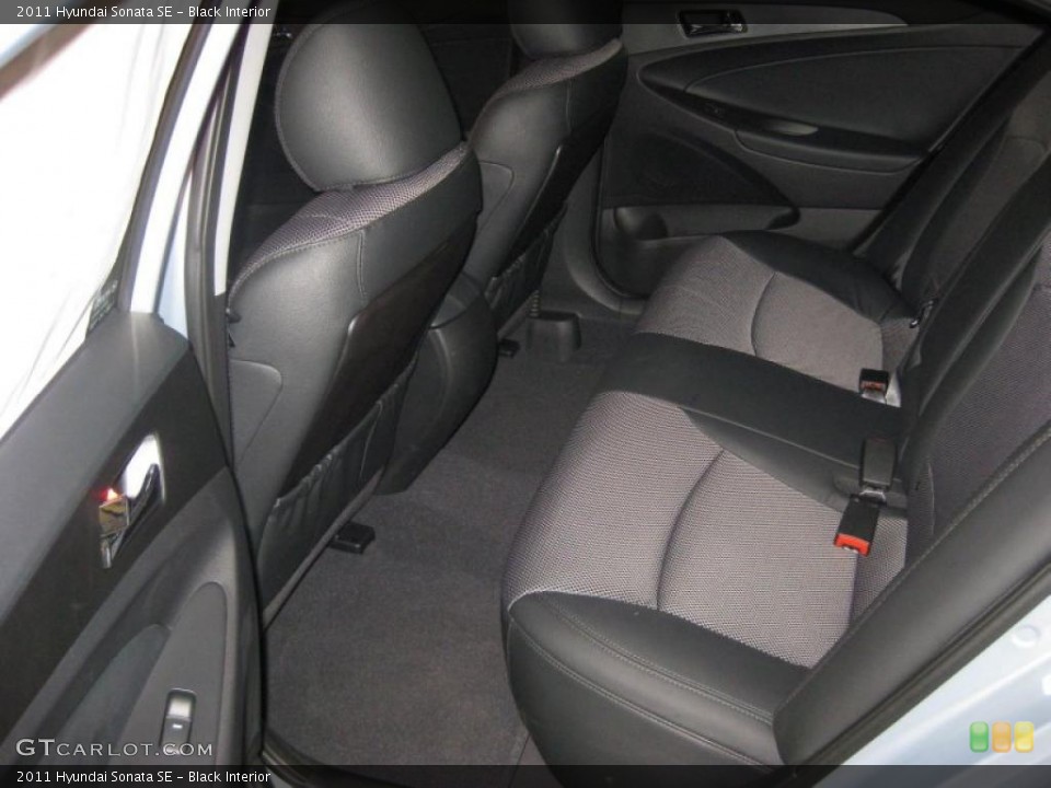 Black Interior Photo for the 2011 Hyundai Sonata SE #39941022