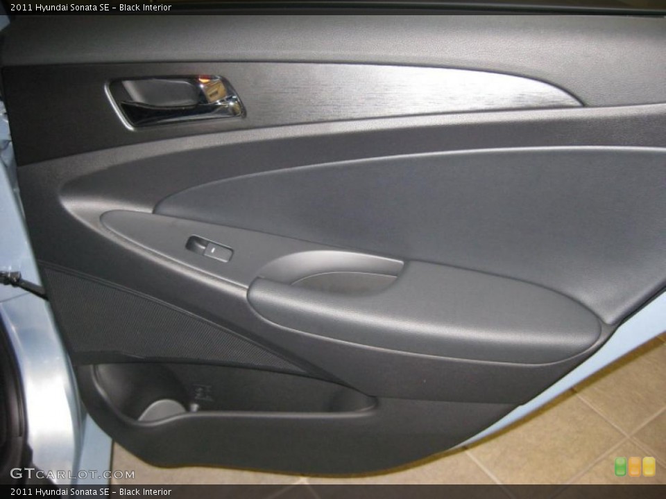 Black Interior Door Panel for the 2011 Hyundai Sonata SE #39941102
