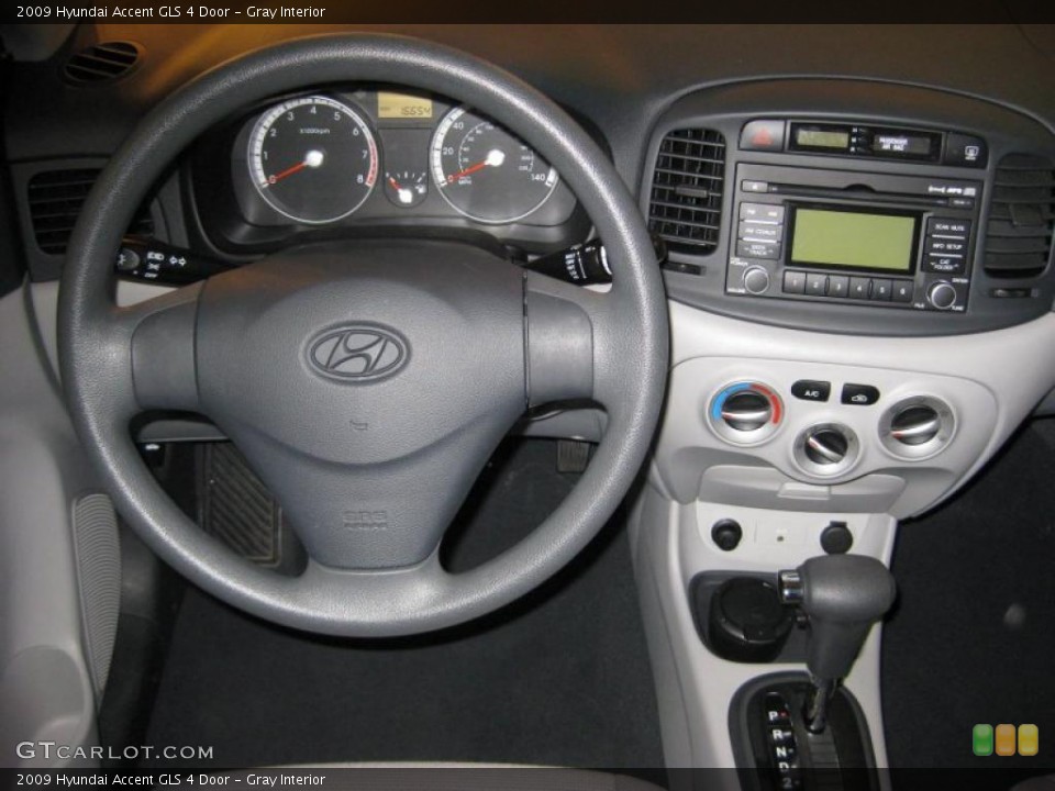 Gray Interior Dashboard for the 2009 Hyundai Accent GLS 4 Door #39941463