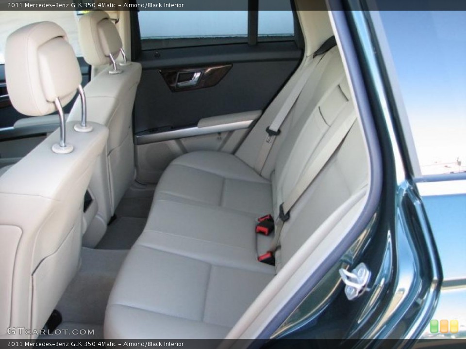 Almond/Black Interior Photo for the 2011 Mercedes-Benz GLK 350 4Matic #39944290