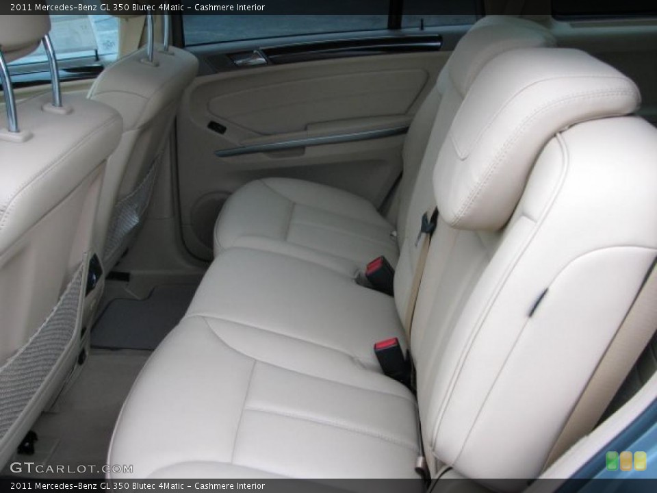 Cashmere Interior Photo for the 2011 Mercedes-Benz GL 350 Blutec 4Matic #39944458