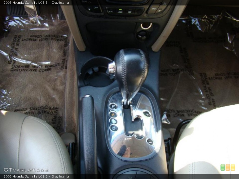 Gray Interior Transmission for the 2005 Hyundai Santa Fe LX 3.5 #39947522