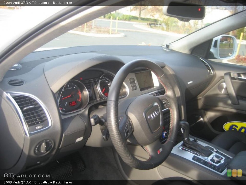 Black Interior Dashboard for the 2009 Audi Q7 3.0 TDI quattro #39949642