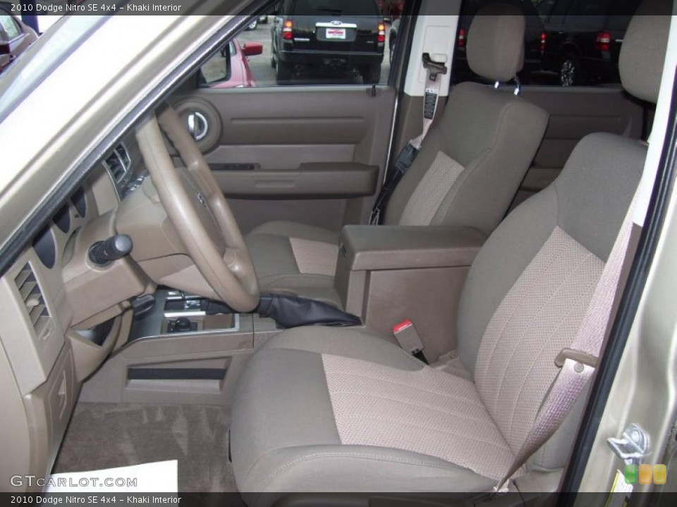 Khaki Interior Photo for the 2010 Dodge Nitro SE 4x4 #39966594