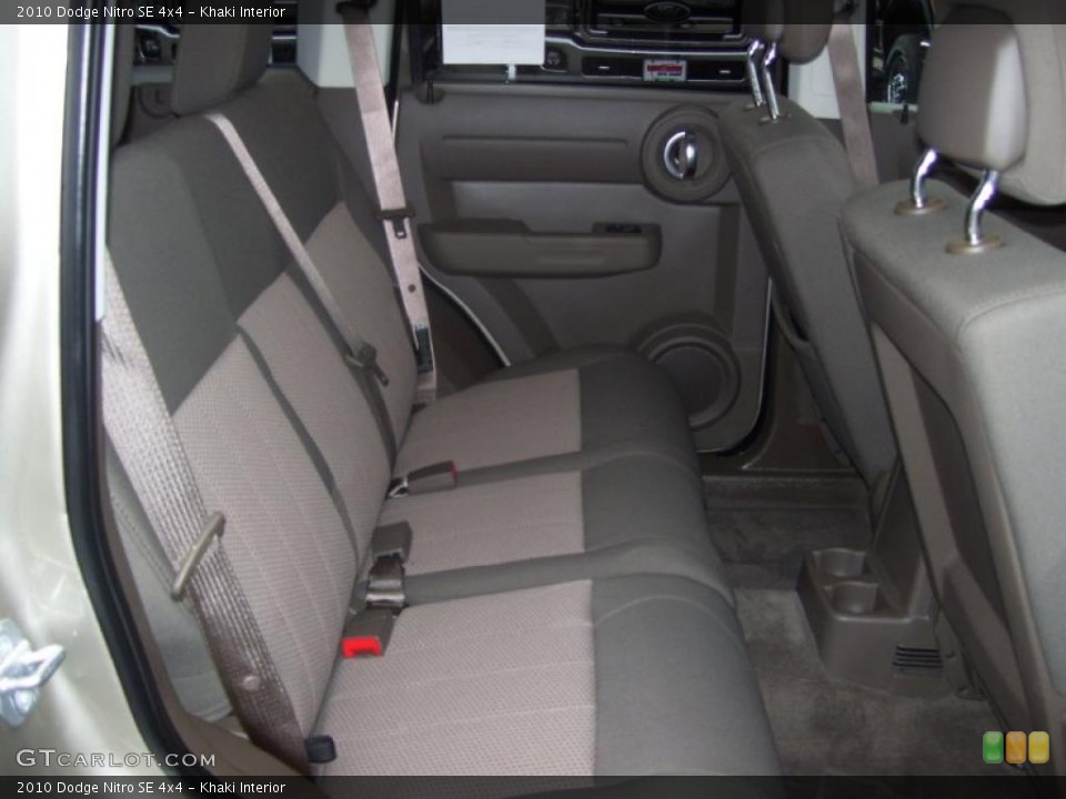 Khaki Interior Photo for the 2010 Dodge Nitro SE 4x4 #39966642